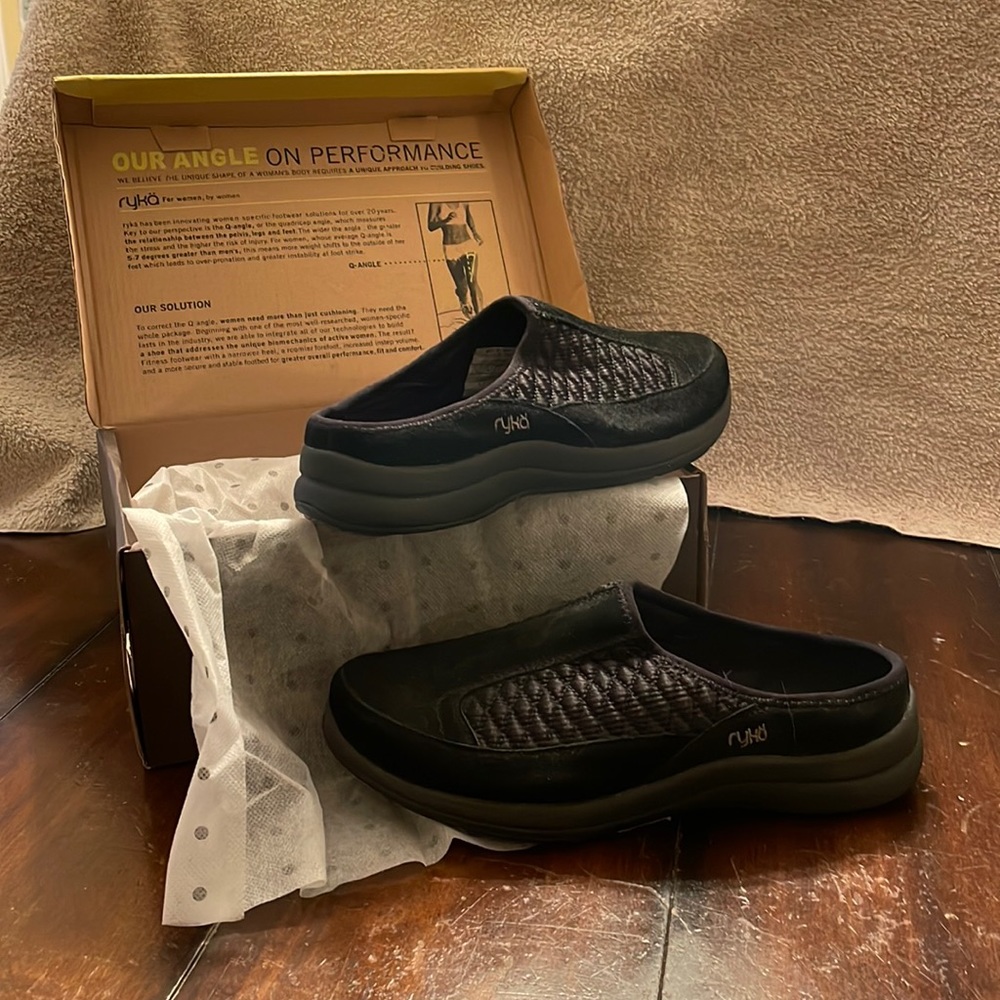 Ryka Clogs